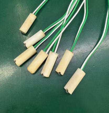 Hochpräzise Typ-K-Thermoelement-Sonde zur Oberflächentemperaturmessung | ETI-Projekt